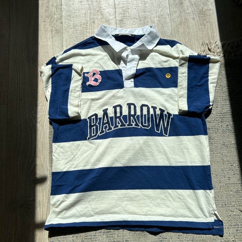 Rare Y2K Barrow street polo